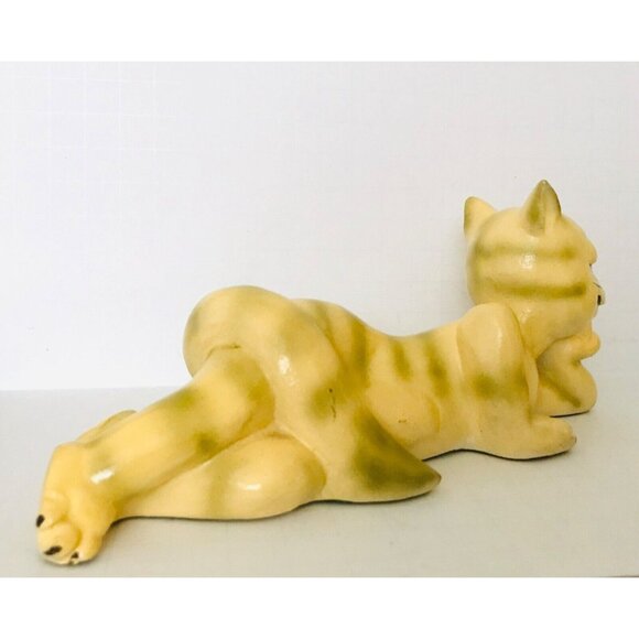 1946 Happy Cat Lying Down Lounging Anthropomorphic Resting Smiling 7.5" Yellow - Picture 6 of 12